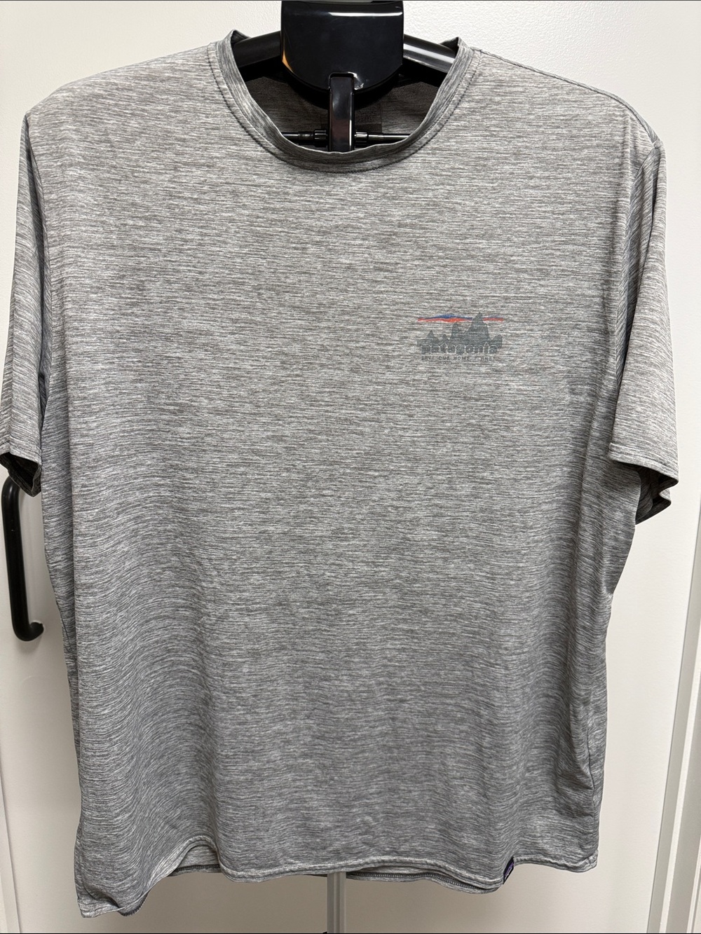 Patagonia Cool Capilene S/S T-Shirt Mens XL Gray Retro Logo
